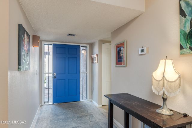 2885 E Weymouth Ci Circle E, Tucson, AZ 85716