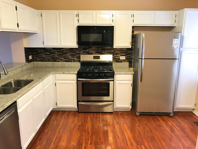 1602 Vermont Drive 1602, Elk Grove Village, IL 60007