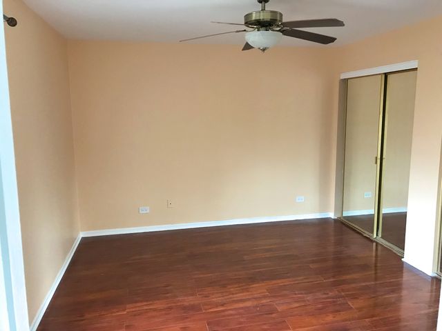 1602 Vermont Drive 1602, Elk Grove Village, IL 60007