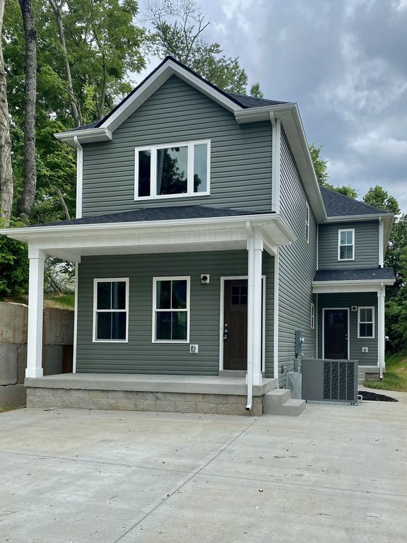 714 Gracey Ave Apt A, Clarksville, TN 37040