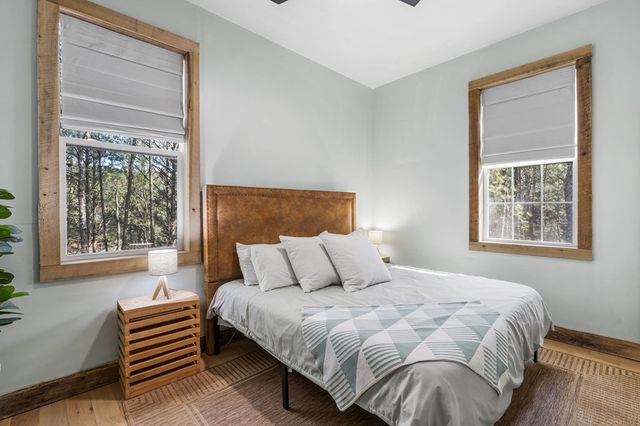 126 Hummingbird Way, Copperhill, TN 37317