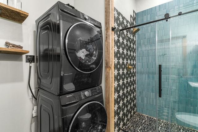 126 Hummingbird Way, Copperhill, TN 37317