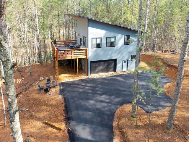 126 Hummingbird Way, Copperhill, TN 37317