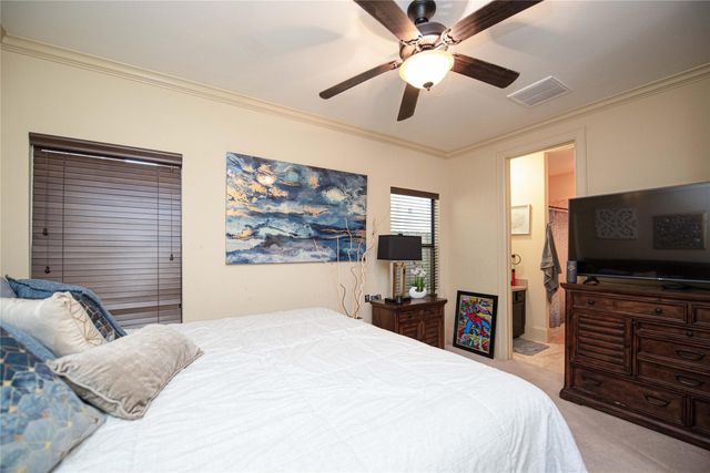 1141 W 23rd Street B, Houston, TX 77008