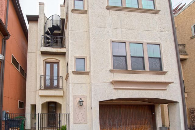 1141 W 23rd Street B, Houston, TX 77008