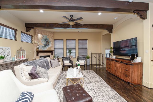 1141 W 23rd Street B, Houston, TX 77008