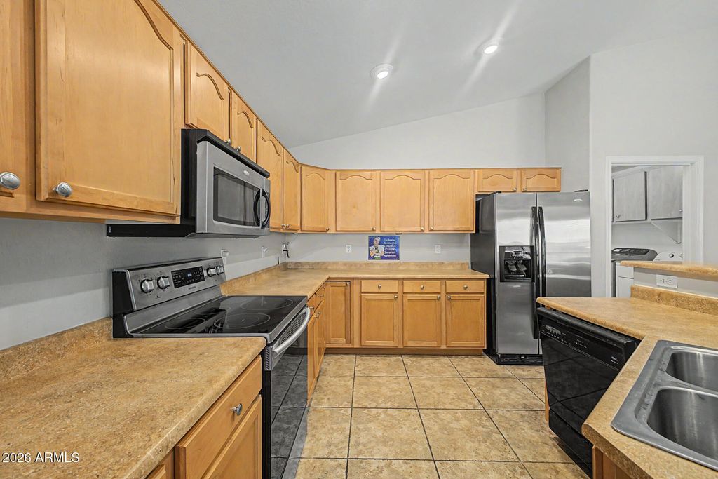 25659 W RIPPLE Road, Buckeye, AZ 85326 — photo 5