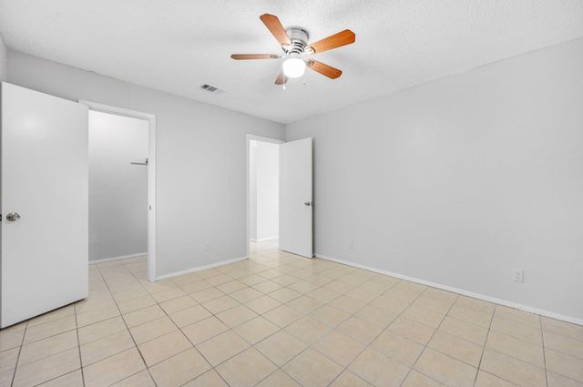 2008 Old West PL B, Round Rock, TX 78681