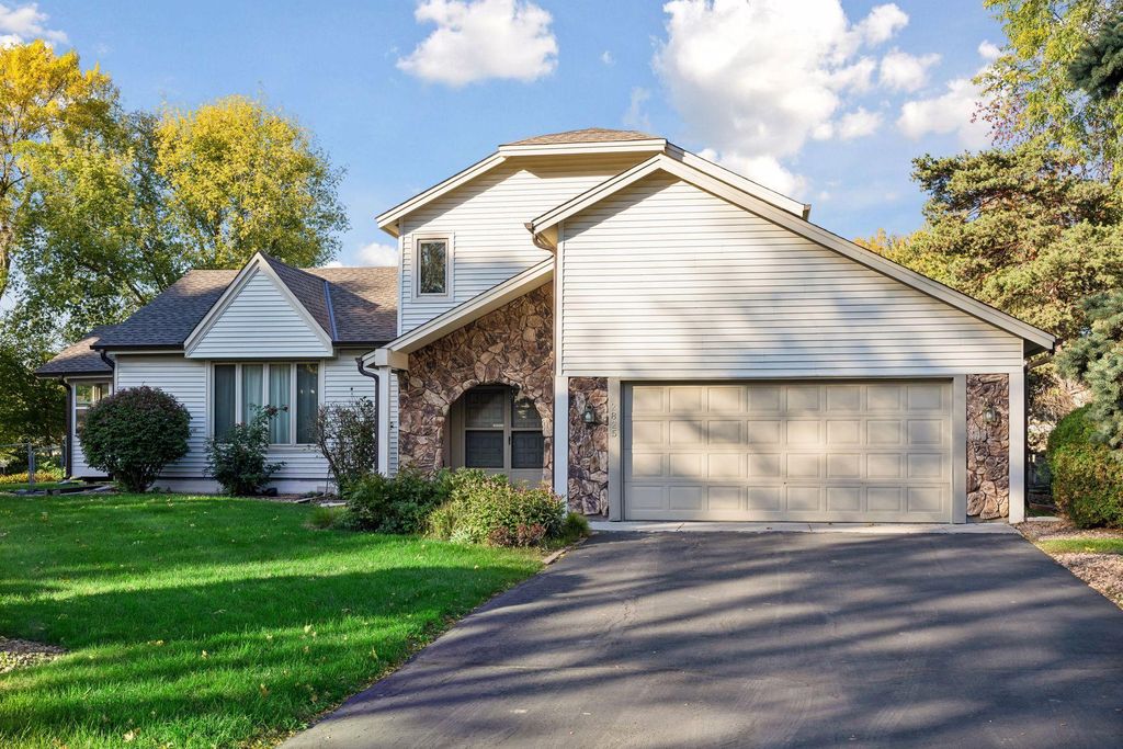 2825 Norwood Lane N, Plymouth, MN 55441 — exterior