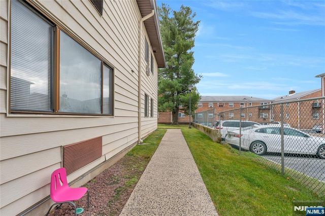 46 Watsessing Avenue C3, Belleville, NJ 07109