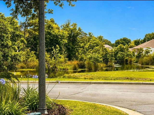 154 Ethel Wingate Dr 307, Pensacola, FL 32507
