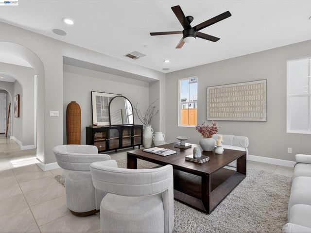 513 Crocus Hill Ct, San Ramon, CA 94582