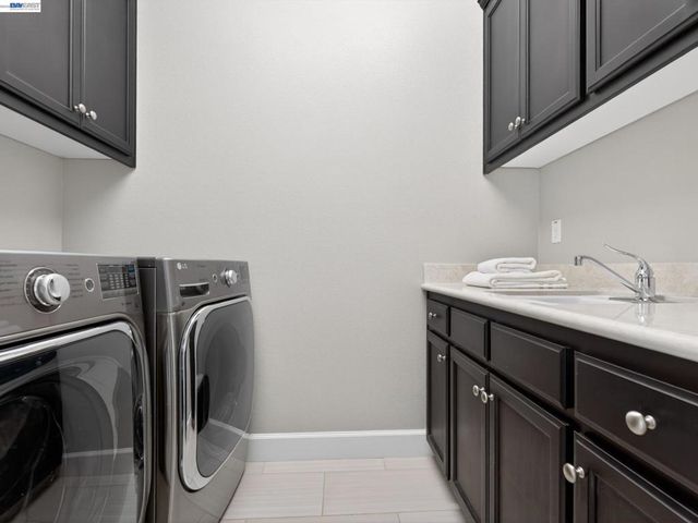 513 Crocus Hill Ct, San Ramon, CA 94582