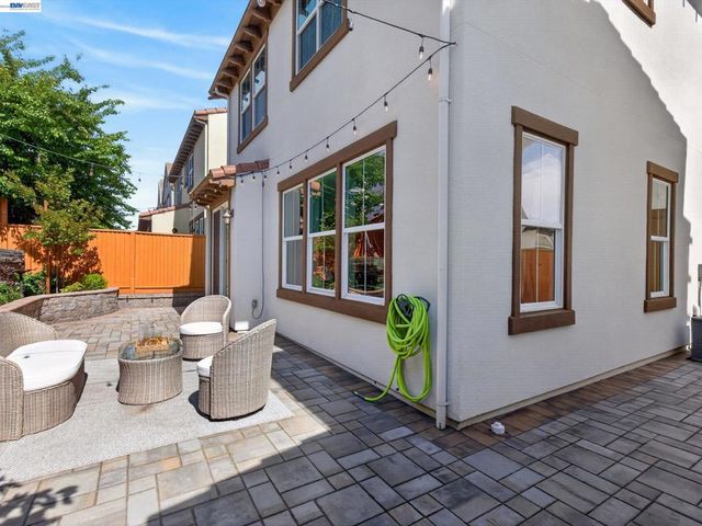 513 Crocus Hill Ct, San Ramon, CA 94582