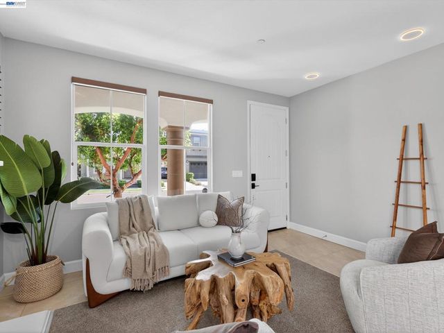 513 Crocus Hill Ct, San Ramon, CA 94582