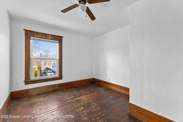 1807 Teel Avenue, Lansing, MI 48910