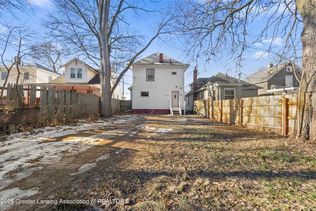 1807 Teel Avenue, Lansing, MI 48910