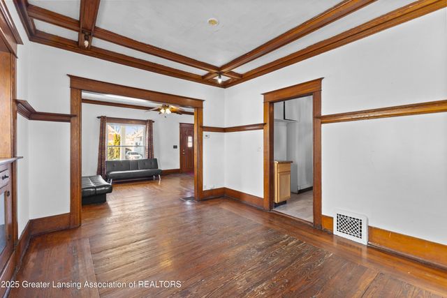 1807 Teel Avenue, Lansing, MI 48910