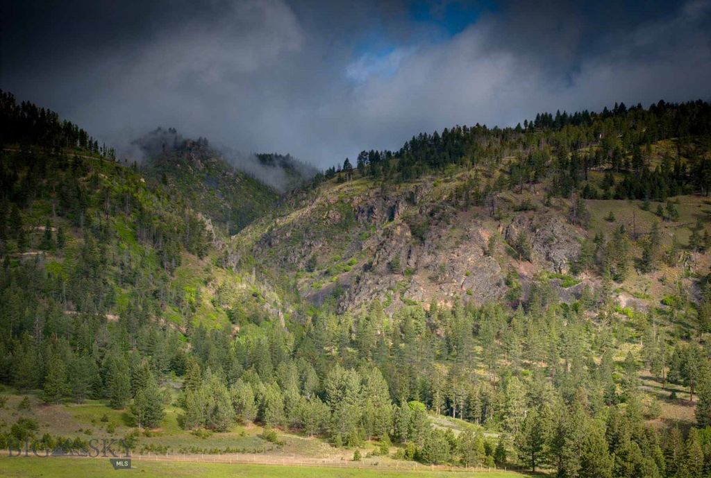 8337 Lamar Trail, Lolo, MT 59847 photo 16