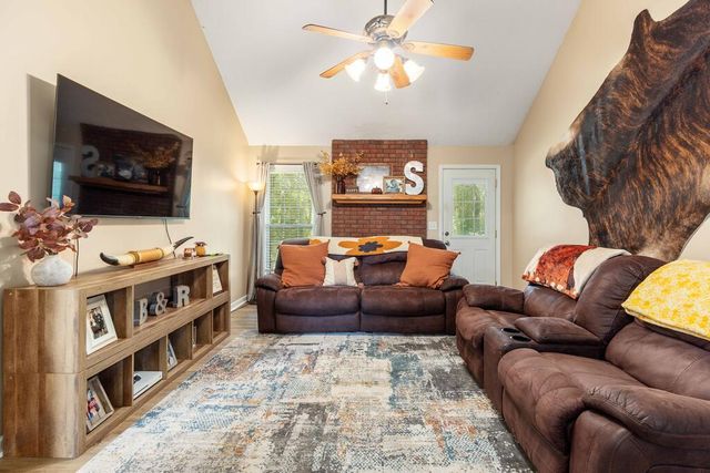 616 16th Avenue South, Phenix City, AL 36869