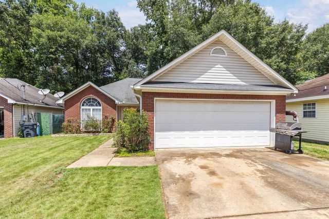 616 16th Avenue South, Phenix City, AL 36869