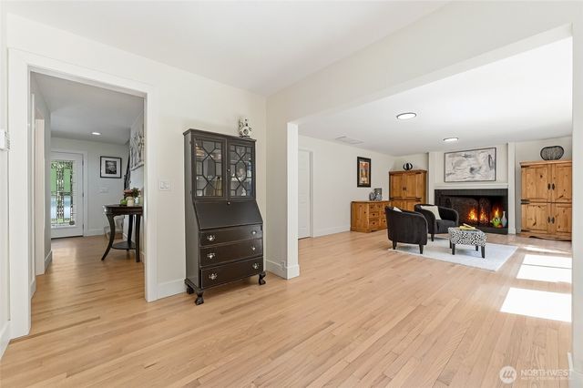 22235 NE 54th, Redmond, WA 98053