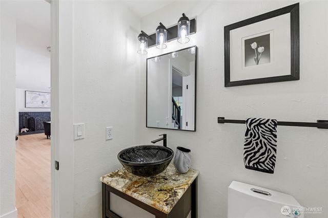 22235 NE 54th, Redmond, WA 98053