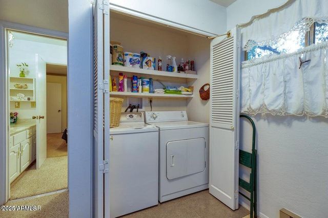 2045 SILVER CREEK Drive, Show Low, AZ 85901