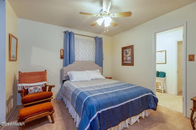 2045 SILVER CREEK Drive, Show Low, AZ 85901