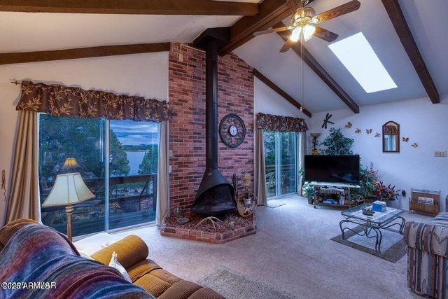 2045 SILVER CREEK Drive, Show Low, AZ 85901