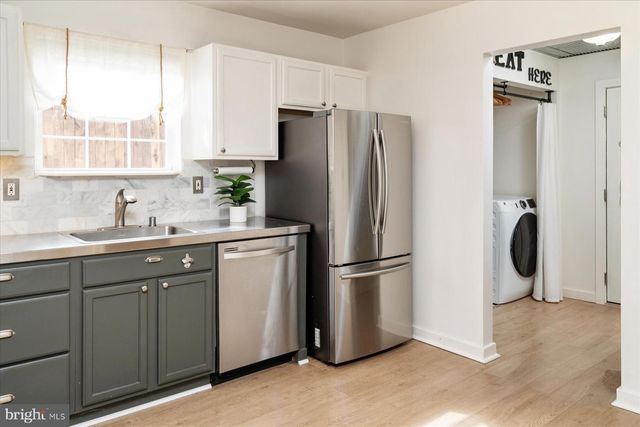 1037 BILTMORE AVE, West River, MD 20778