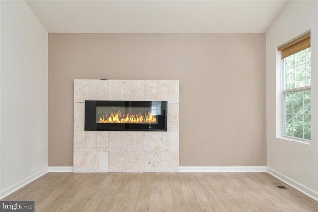 1037 BILTMORE AVE, West River, MD 20778