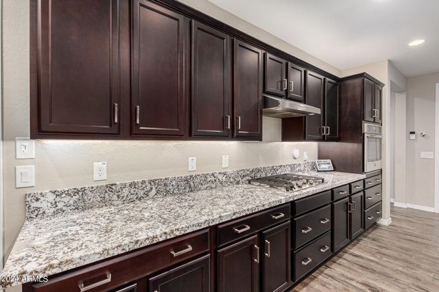 2355 W WHISPER ROCK Trail, Phoenix, AZ 85085