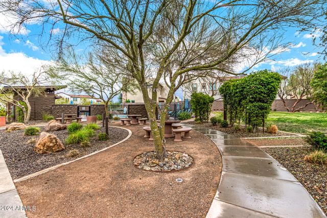 2355 W WHISPER ROCK Trail, Phoenix, AZ 85085