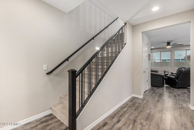 2355 W WHISPER ROCK Trail, Phoenix, AZ 85085