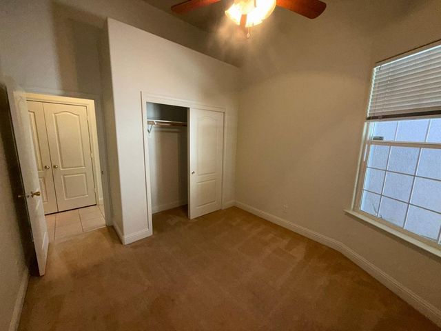 2672 Wrenwood Avenue, Clovis, CA 93611