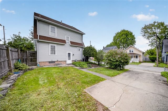 521 Kensington Road, Syracuse, NY 13210