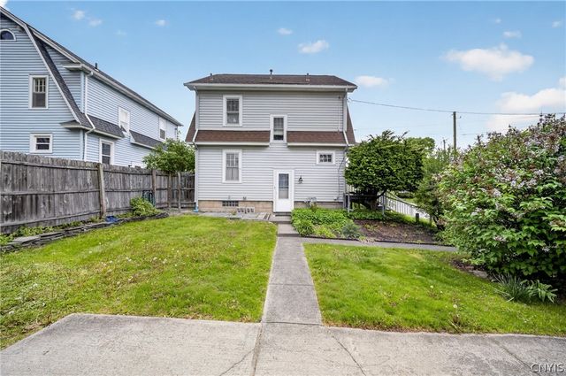521 Kensington Road, Syracuse, NY 13210