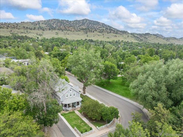 2725 8th Street, Boulder, CO 80304