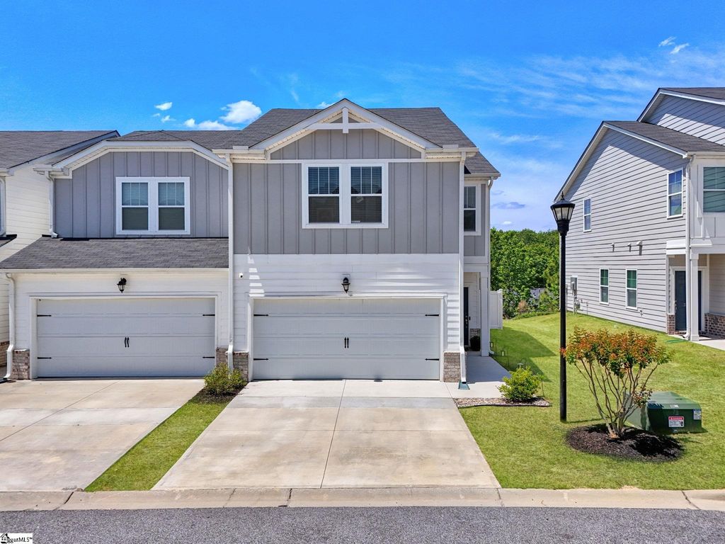 31 Centimeters Drive, Mauldin, SC 29662