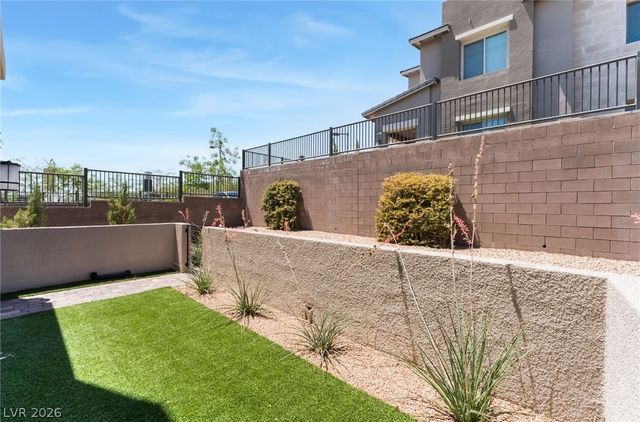600 North Carriage Hill Drive 1114, Las Vegas, NV 89138