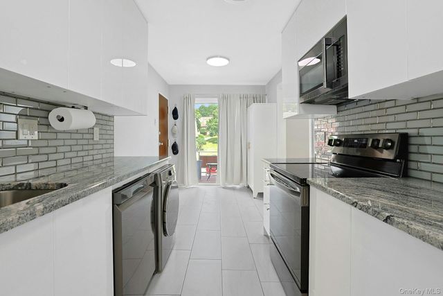 6 Crescent Drive 23, Thiells, NY 10984
