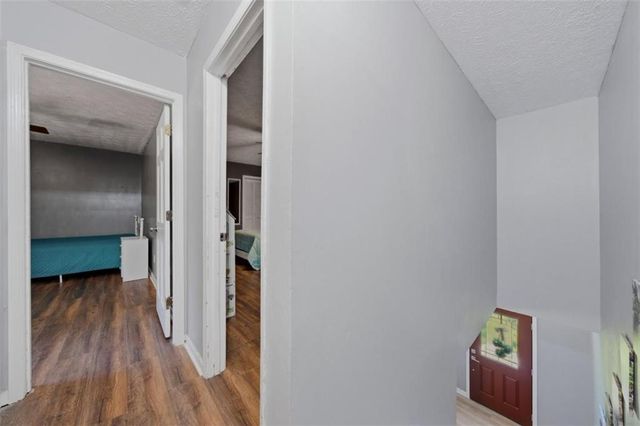 200 Huntcliff Court, Fayetteville, GA 30214