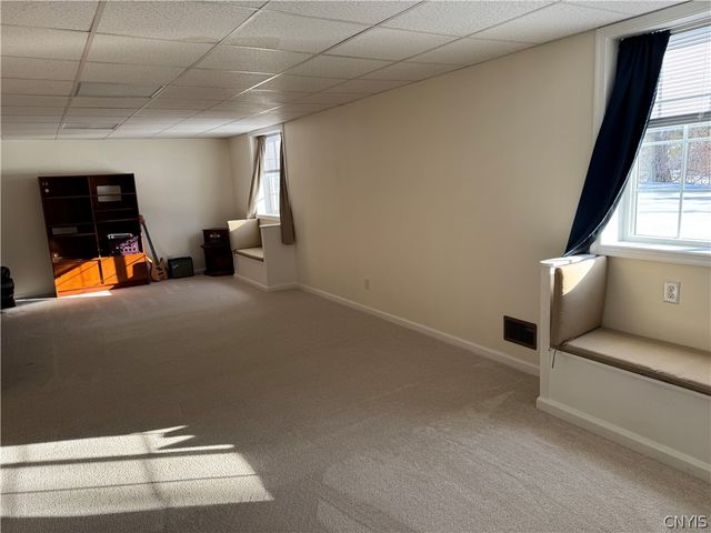 7 Homestead Avenue, Schroeppel, NY 13135