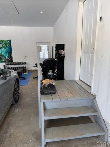 7 Homestead Avenue, Schroeppel, NY 13135