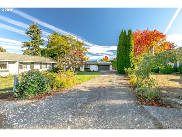 2412 Sw INDIAN MARY Ct, Troutdale, OR 97060