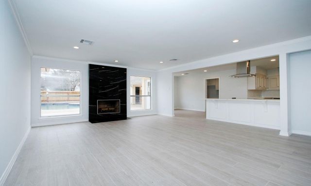 3515 Stoney Oak Drive, Houston, TX 77068