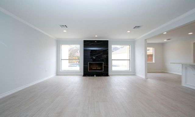 3515 Stoney Oak Drive, Houston, TX 77068