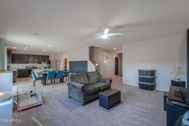 43653 W CYPRESS Lane, Maricopa, AZ 85138