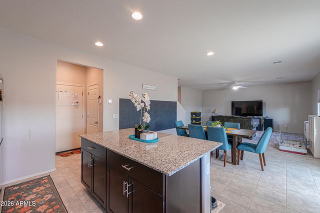 43653 W CYPRESS Lane, Maricopa, AZ 85138